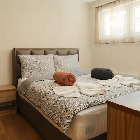 Lägenhet Golden View Soko Banja