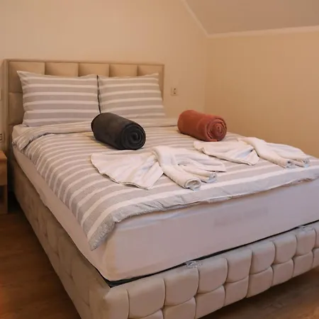 Golden View Lägenhet Soko Banja