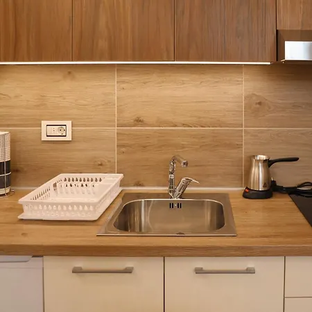 Апартаменты Golden View *