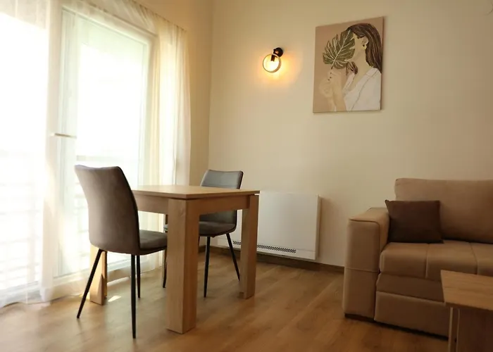 Golden View * ソコバニャ