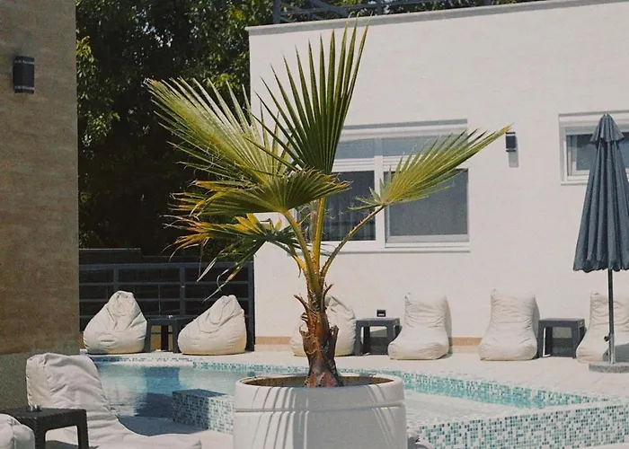 Golden View * ソコバニャ