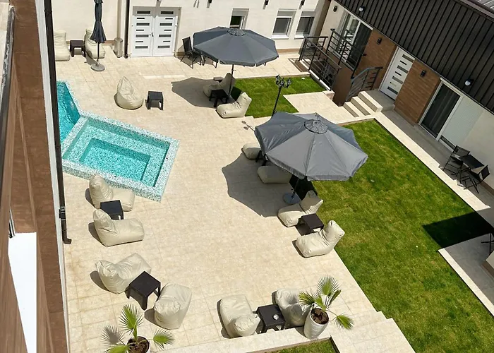 公寓 Golden View *